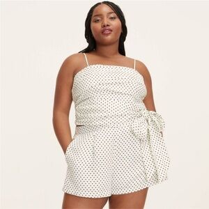 New Kate Spade shorts White Polka Dot